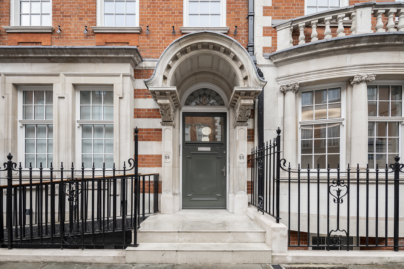 OCL Vision Cavendish Street Outside